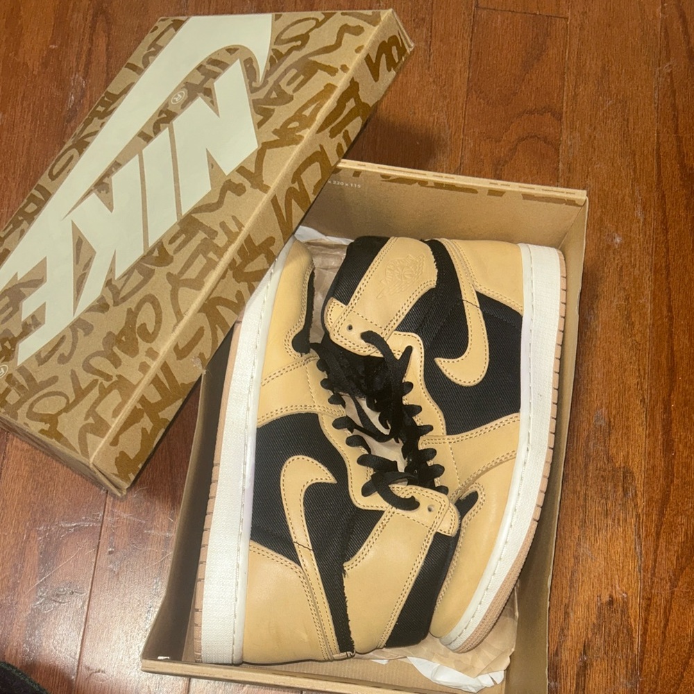 Nike Jordan 1 High Tan/Black